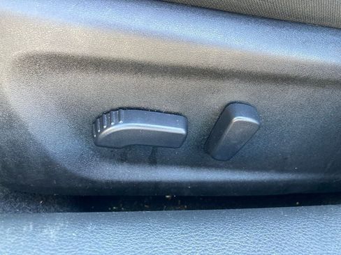 Used 2025 Nissan Altima 2.5 SV image 10