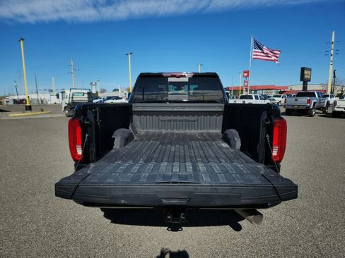 Used 2022 GMC Sierra 2500 Denali w/ Denali Black Diamond Edition image 35