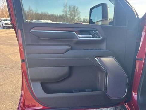 Used 2024 GMC Sierra 3500 Denali w/ Denali Reserve Package image 9