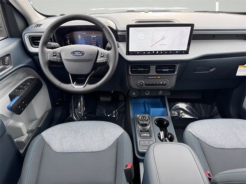 New 2026 Ford Maverick XLT w/ XLT Luxury Package image 5