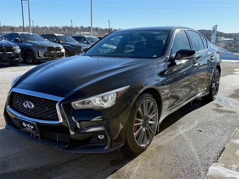 Used 2018 INFINITI Q50 Red Sport 400 w/ Proactive Package image 7