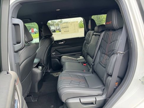 New 2025 Nissan Armada PRO-4X image 11