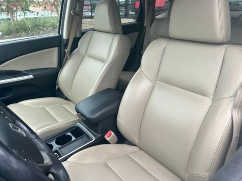 Used 2016 Honda CR-V Touring image 11