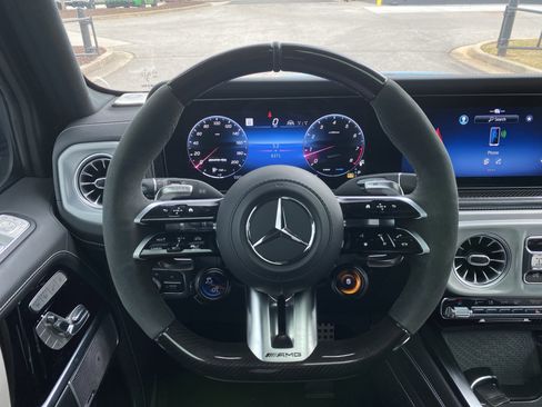 Used 2025 Mercedes-Benz G 63 AMG 4MATIC image 18