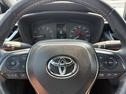 Used 2024 Toyota Corolla SE image 17