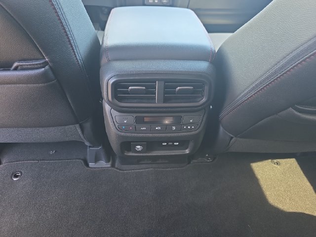 Used 2024 Honda Passport Black Edition image 32