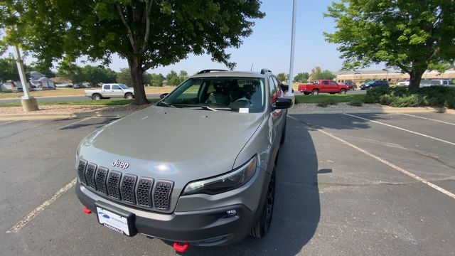 Used 2022 Jeep Cherokee Trailhawk w/ Sound & Nav Group AWD/4WD image 4