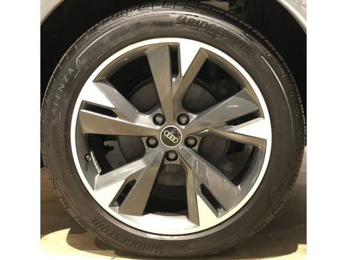 Used 2024 Audi Q4 e-tron Premium Plus w/ Premium Plus image 11