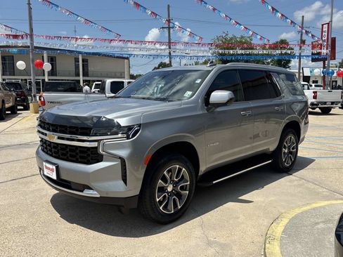 Used 2024 Chevrolet Tahoe LS w/ Driver Alert Package RWD image 3