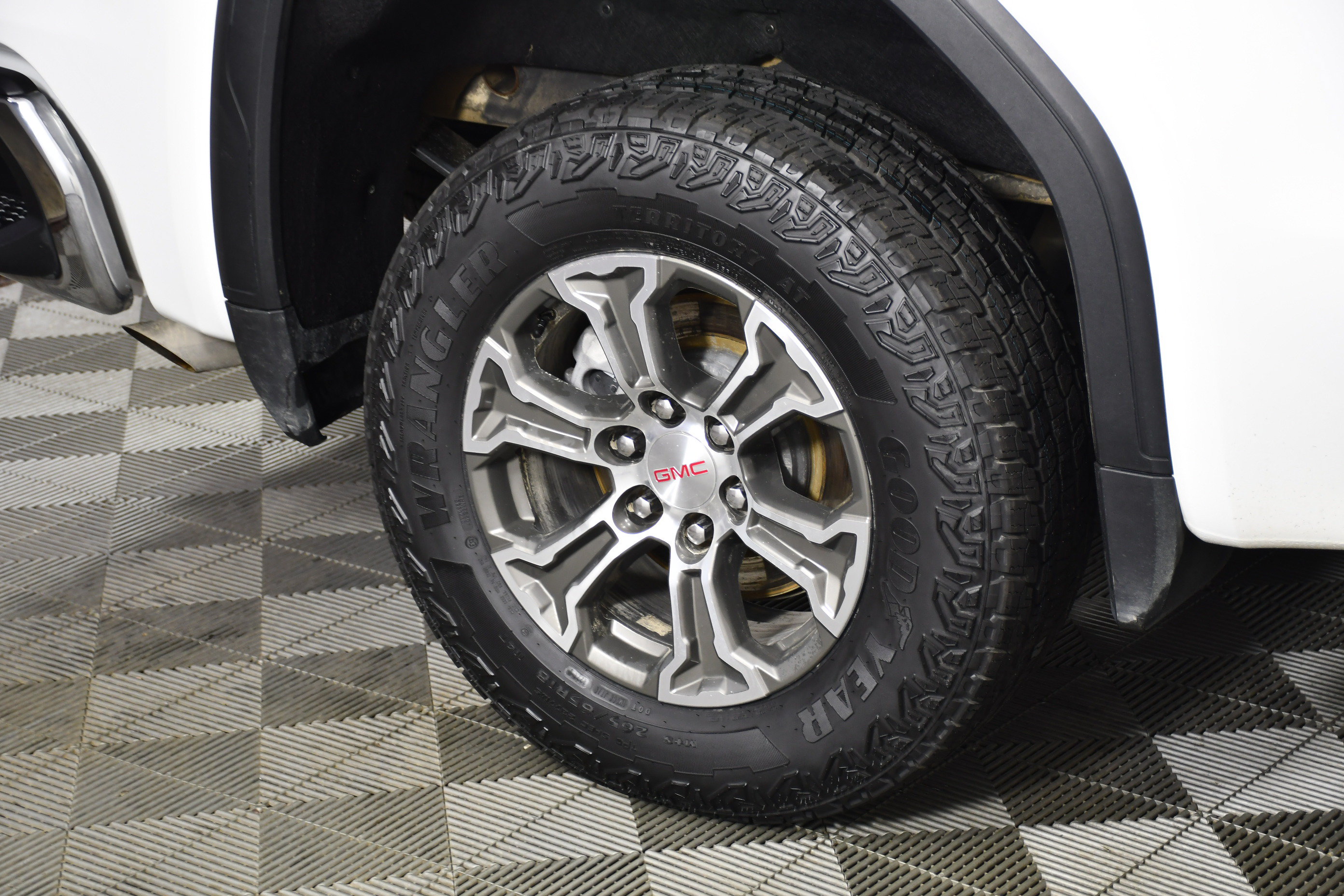 Used 2026 GMC Sierra 1500 SLT AWD/4WD image 57
