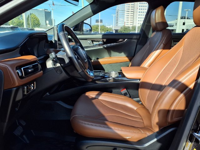 Certified 2023 Lincoln Nautilus Reserve w/ Monochromatic Package FWD image 4