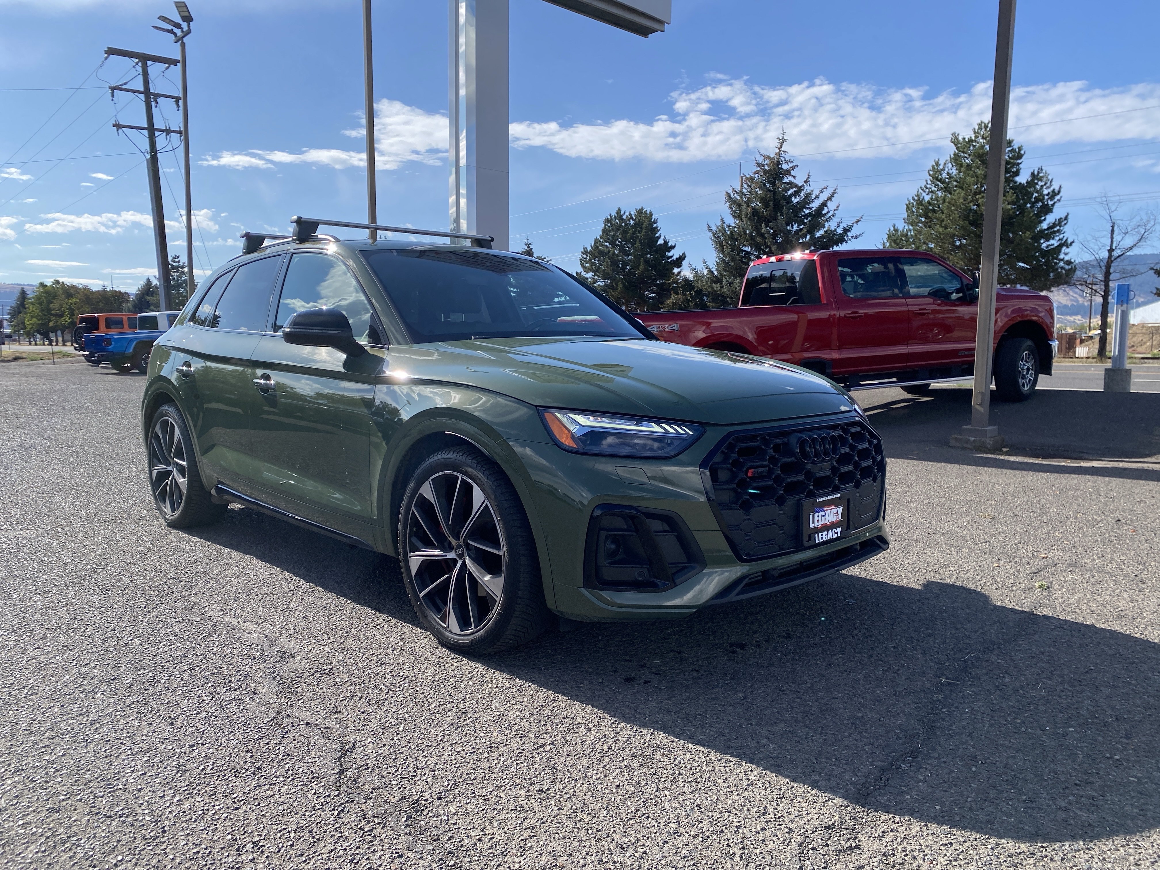 Used 2022 Audi SQ5 Prestige AWD/4WD image 1
