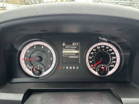 Used 2015 RAM 1500 Express image 8