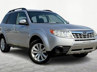 Used 2011 Subaru Forester 2.5X Premium w/ All-Weather Pkg image 1