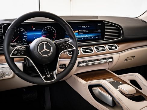 New 2026 Mercedes-Benz GLE 350 4MATIC image 4