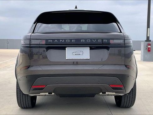 New 2026 Land Rover Range Rover Velar Dynamic SE image 4
