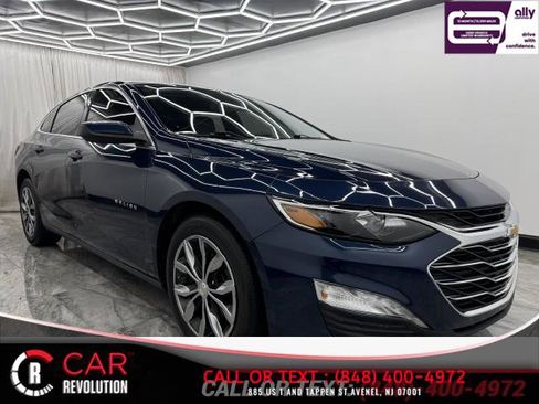 Used 2021 Chevrolet Malibu LT image 1