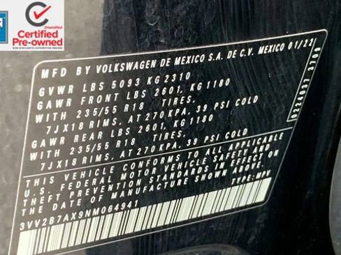 Used 2022 Volkswagen Tiguan SE image 45