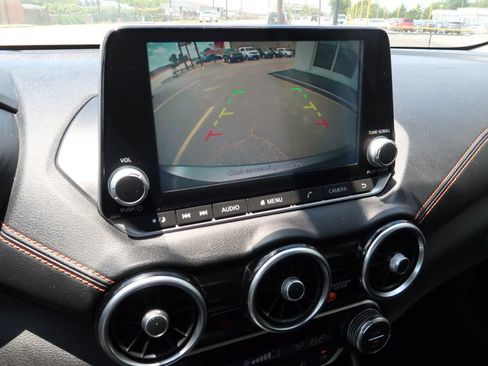 Used 2022 Nissan Sentra SR FWD image 15