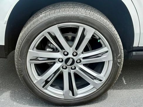 Certified 2025 Cadillac Escalade Sport Platinum AWD/4WD image 30