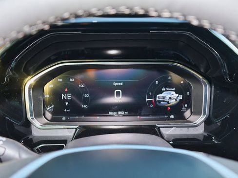 New 2026 GMC Sierra 1500 Elevation image 16