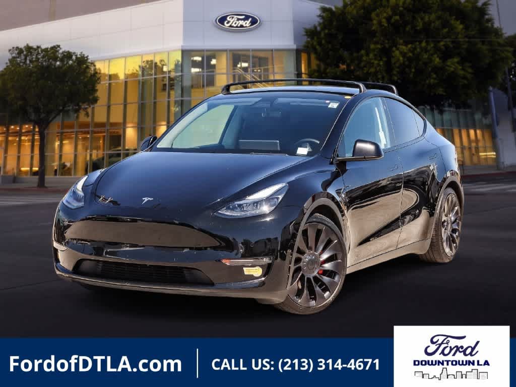 Used 2022 Tesla Model Y Performance AWD/4WD image 1