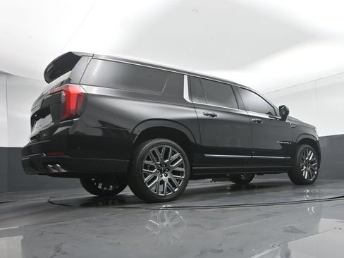 Used 2026 GMC Yukon XL Denali Ultimate AWD/4WD image 81