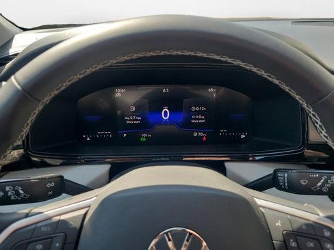 New 2026 Volkswagen Taos S FWD image 11