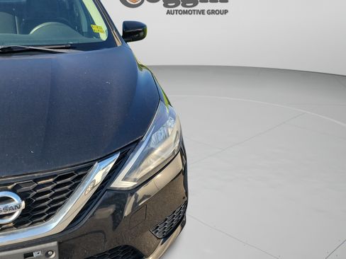 Used 2017 Nissan Sentra SV FWD image 11
