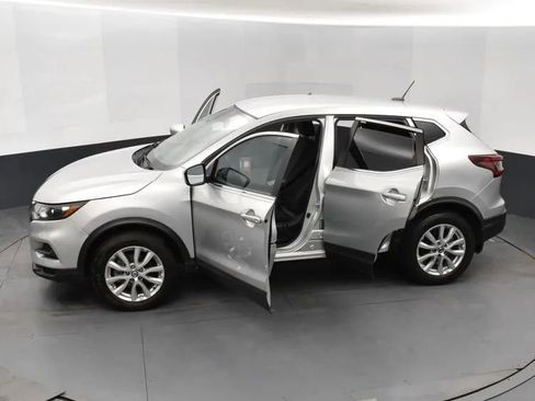 Used 2022 Nissan Rogue Sport S image 7