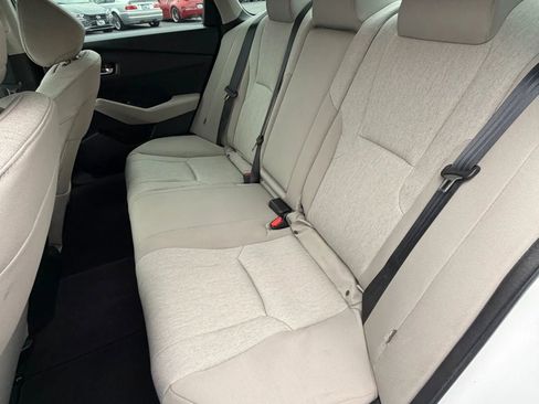 Used 2023 Honda Accord EX image 11