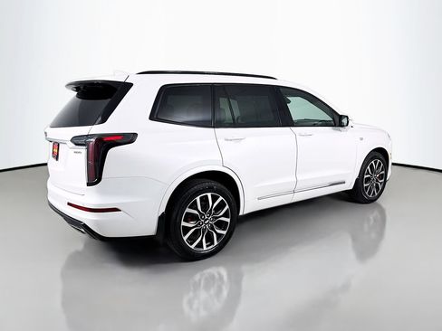 Used 2024 Cadillac XT6 Sport AWD/4WD image 8
