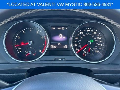 Used 2021 Volkswagen Tiguan SE w/ Panoramic Sunroof Package image 34