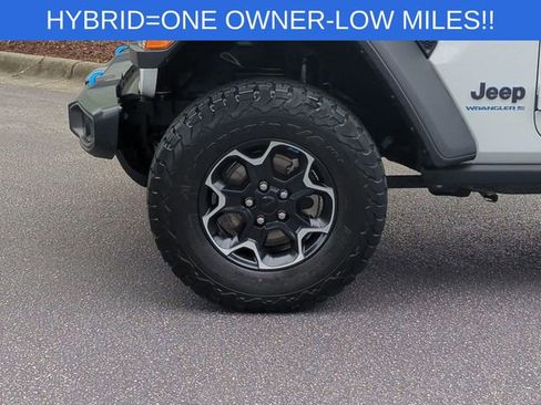 Used 2023 Jeep Wrangler Unlimited Rubicon 4xe w/ Cold Weather Group AWD/4WD image 10