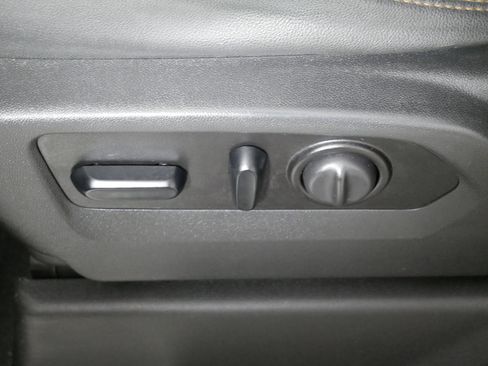 Used 2021 GMC Sierra 1500 AT4 w/ AT4 Value Package image 20