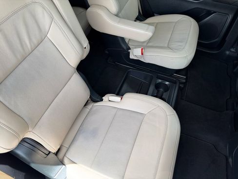 Used 2020 Ford Explorer Limited RWD image 17