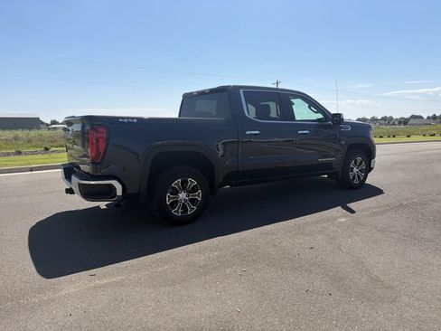 Used 2026 GMC Sierra 1500 SLT AWD/4WD image 5