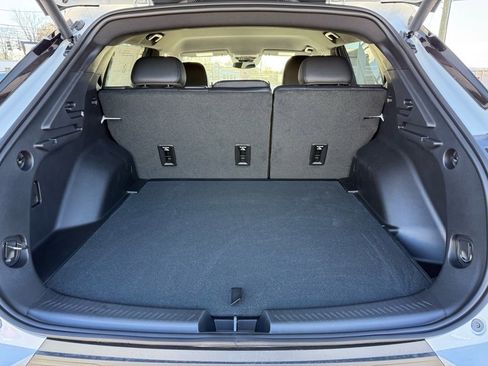 New 2026 Chevrolet Equinox EV LT image 7