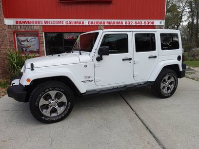Used 2016 Jeep Wrangler Unlimited Sahara w/ Connectivity Group