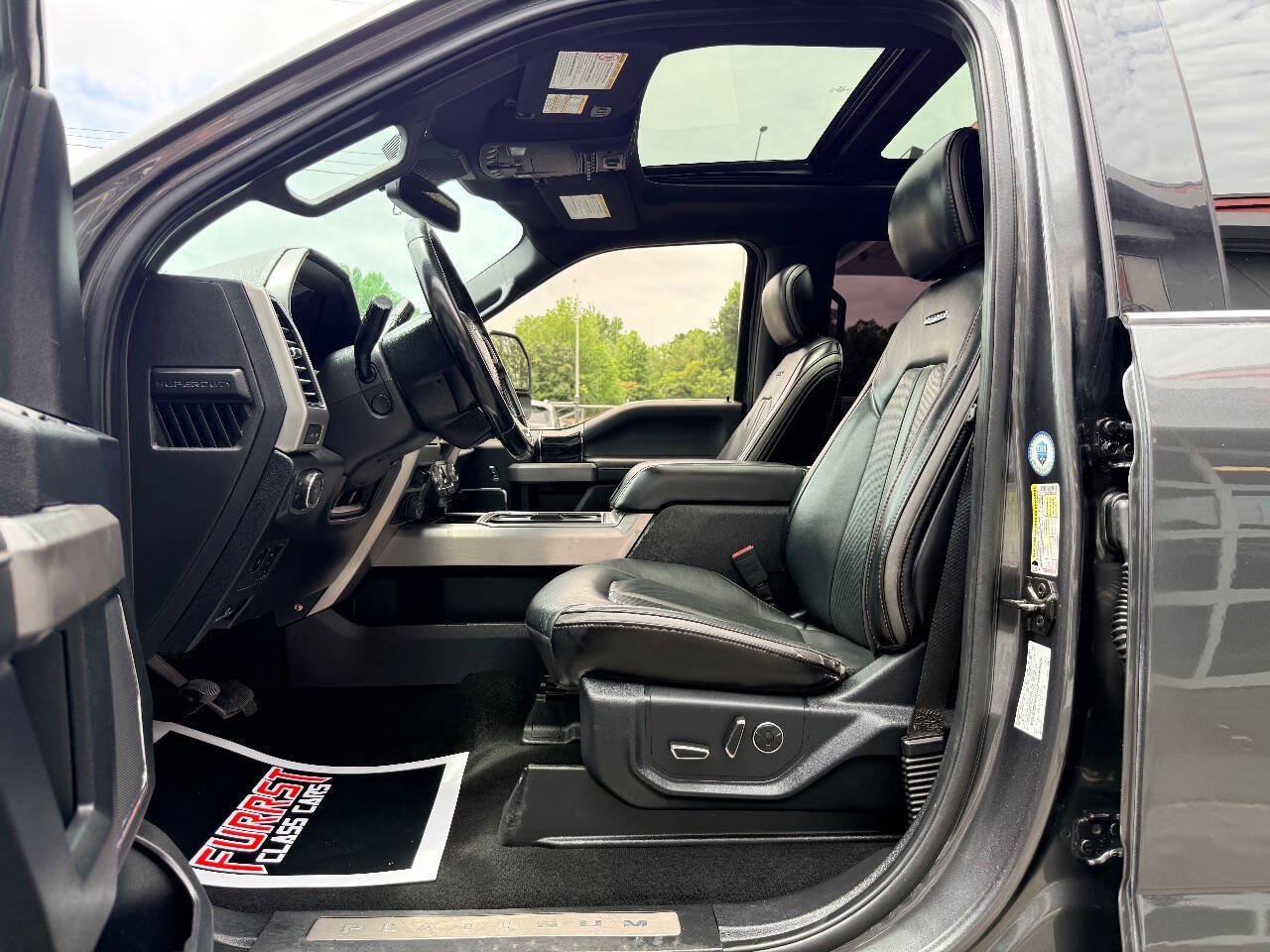 Used 2020 Ford F250 Platinum w/ FX4 Off-Road Package AWD/4WD image 18
