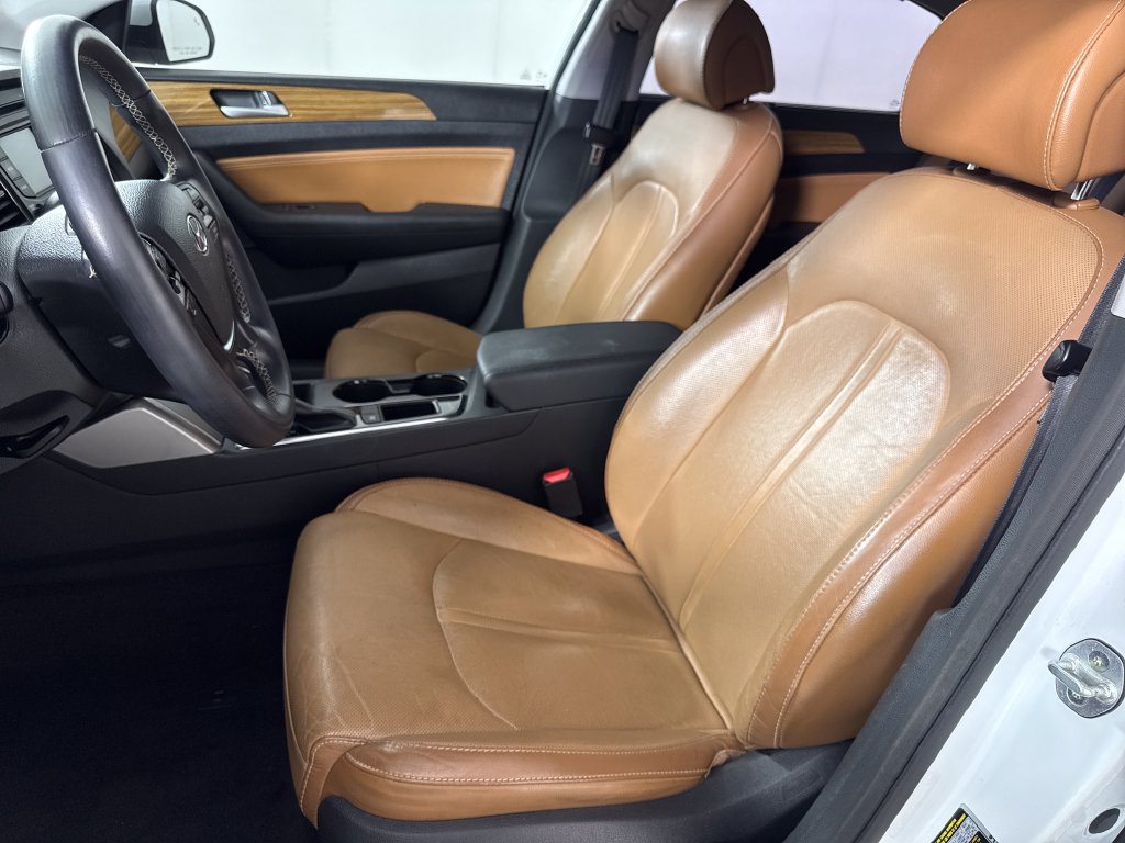 Used 2015 Hyundai Sonata Limited w/ Cargo Package FWD image 11