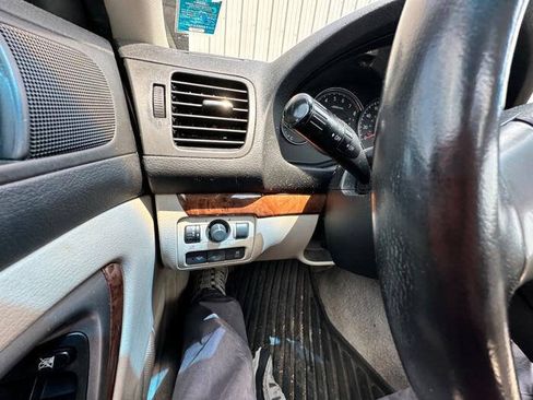 Used 2008 Subaru Outback 2.5i Limited AWD/4WD image 34