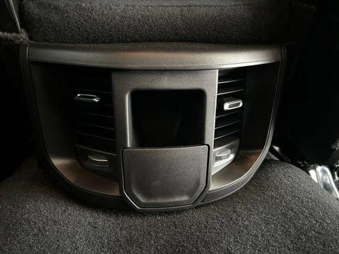 Used 2025 RAM 3500 Big Horn AWD/4WD image 33