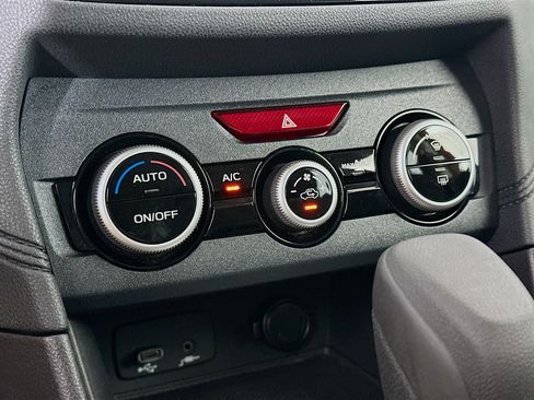 Used 2023 Subaru Crosstrek 2.0i image 23