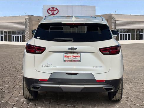 Used 2024 Chevrolet Blazer Premier w/ Driver Confidence II Package image 6