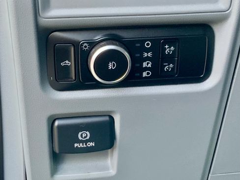 Used 2023 Ford F150 XLT w/ FX4 Off-Road Package image 51