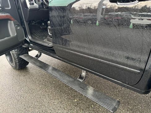 Used 2015 GMC Sierra 1500 SLT w/ SLT Crew Cab Value Package image 10