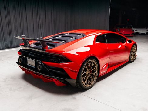 Used 2023 Lamborghini Huracan EVO AWD/4WD image 33