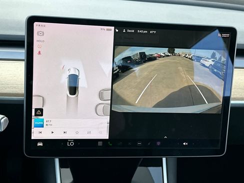 Used 2020 Tesla Model 3 Standard Range image 20