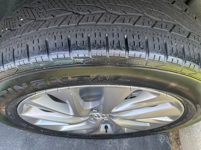 Used 2026 Buick Enclave Preferred FWD image 33